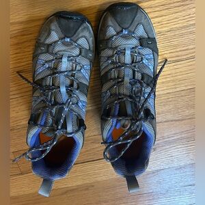 Women’s Merrell Moab 3 Hiking Boots Size 9.5